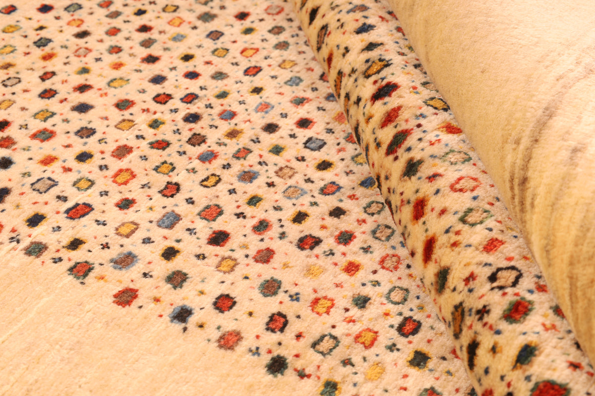 Moderner Wollteppich in Beige – handgeknüpft, 305 × 210 cm