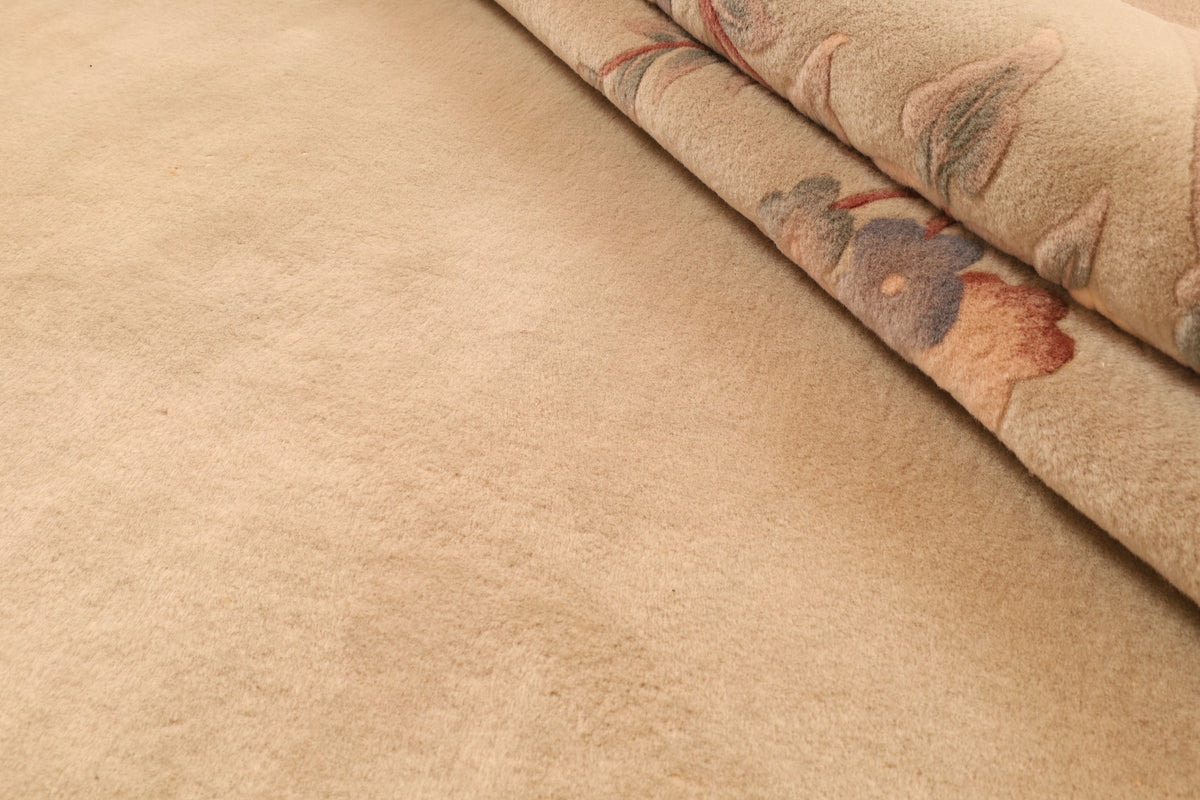 Chinesischer Wollteppich – handgeknüpft, Beige und Rosé, 363 × 272 cm