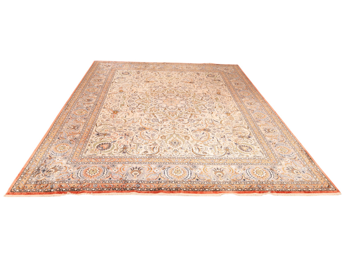 Chinesischer Seidenteppich – handgeknüpft, Seide auf Seide, 306 × 244 cm