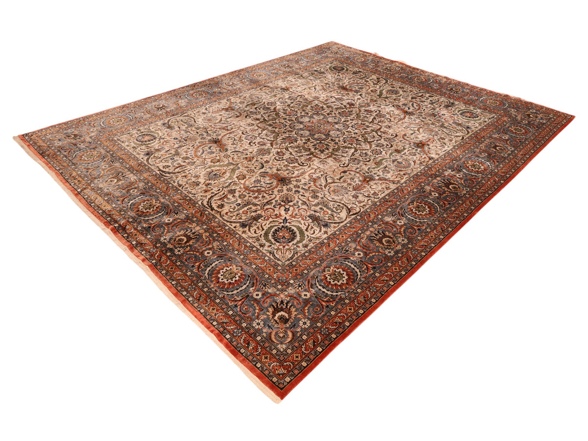 Chinesischer Seidenteppich – handgeknüpft, Seide auf Seide, 306 × 244 cm
