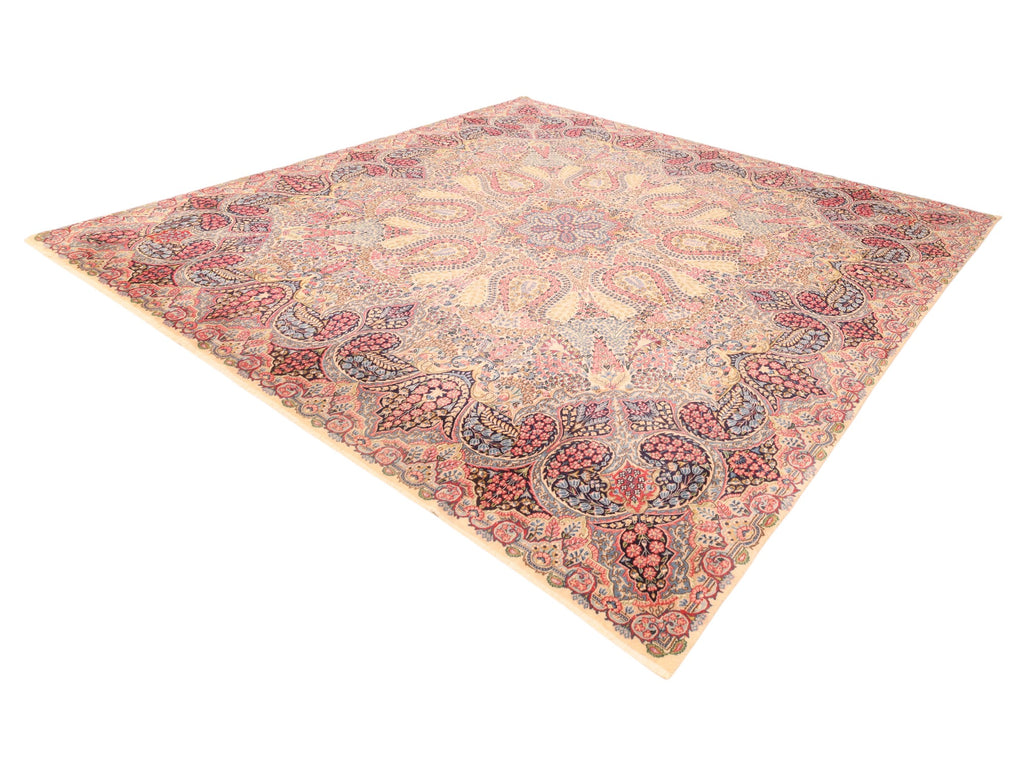 Kerman-Teppich aus Wolle – handgeknüpft, Creme, 308 × 302 cm